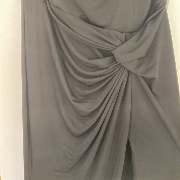 NOCTURNE LONG SLIT DRESS WITH FEATHERS - Picture 6 of 7